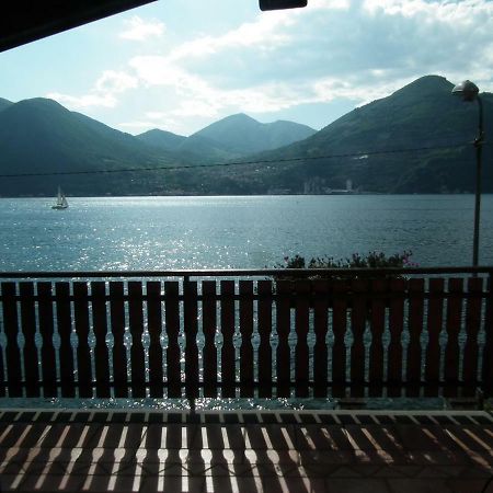 Appartamento Monteisola Mara Monte Isola Exteriör bild