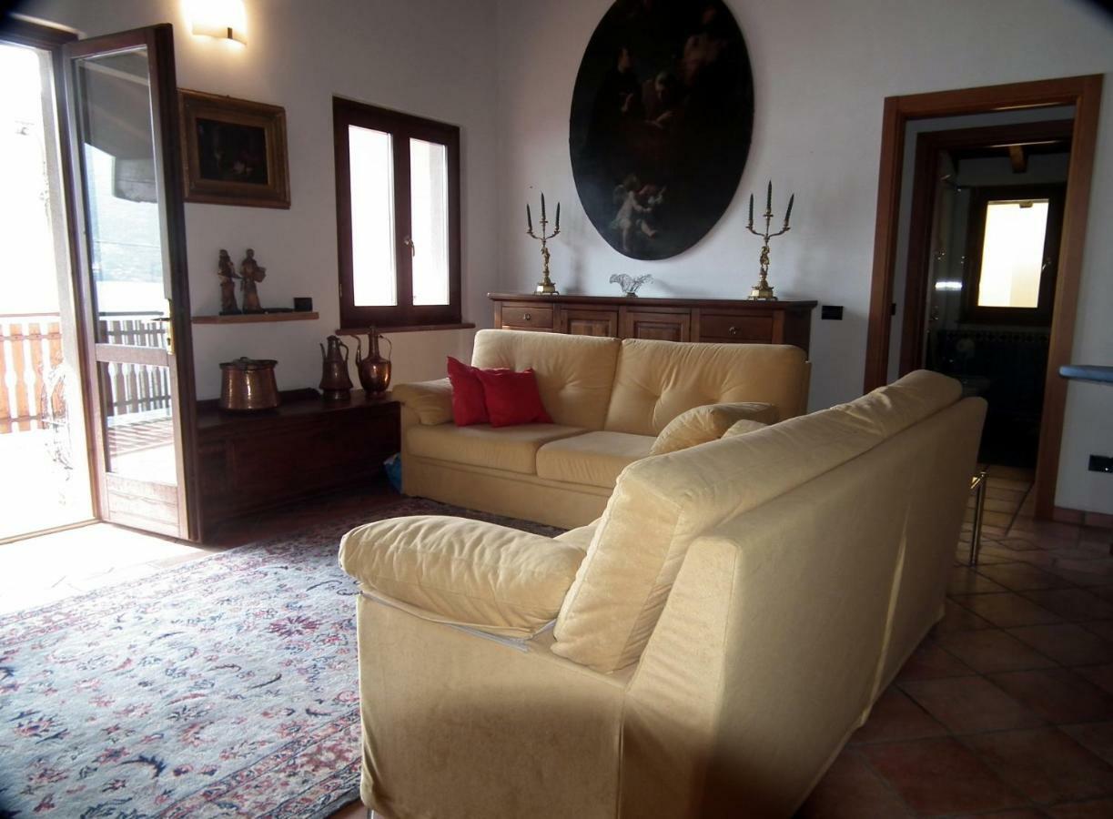 Appartamento Monteisola Mara Monte Isola Exteriör bild